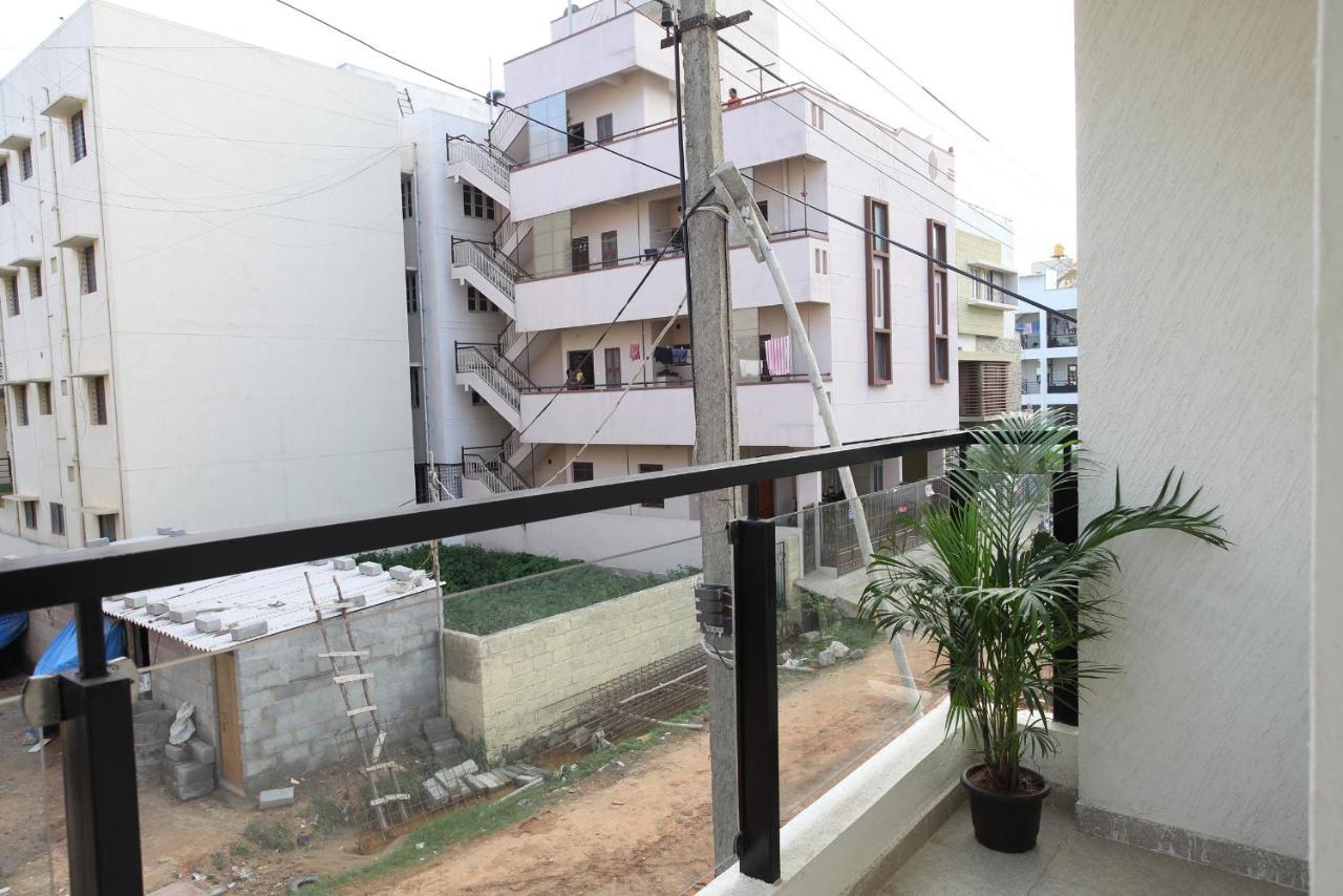 Qualtems Guest House Bangalore Exterior photo